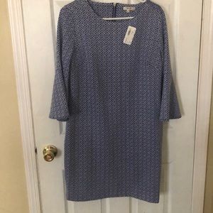 Tyler Boe Bell sleeved sheath dress